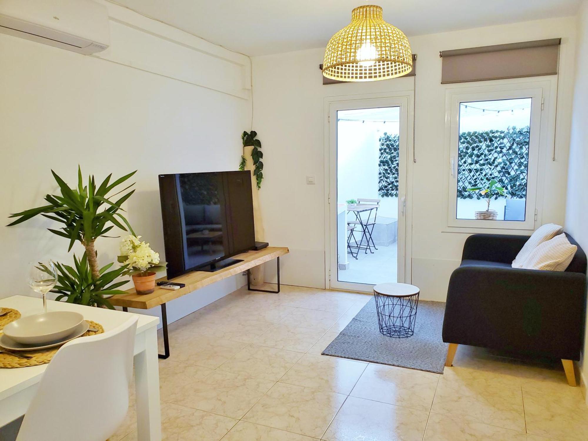 Apartamento Centrico Con Patio Privado Tarragona Exterior foto